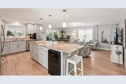 10 Coronado Drive, Englewood, FL 34223 - Photo 2