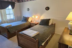 492 E Shade Dr, Venice, FL 34293 - Photo 32