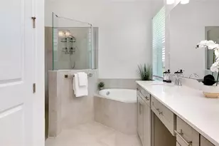 17525 Jadestone Ct, Venice, FL 34293 - Photo 12