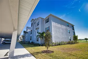 17560 Opal Sand Dr, Venice, FL 34293 - Photo 1