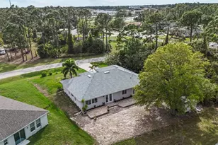 2373 Amnesty Dr, North Port, FL 34288 - Photo 36