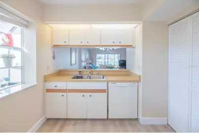 425 Cerromar Terrace #459, Venice, FL 34293 - Photo 10