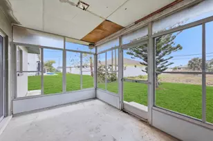 300 San Lorenzo Ave, North Port, FL 34287 - Photo 28