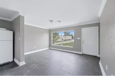 300 San Lorenzo Avenue, North Port, FL 34287 - Photo 12