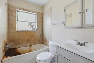 300 San Lorenzo Avenue, North Port, FL 34287 - Photo 26