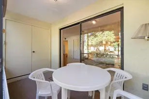 634 Bird Bay Dr E, Venice, FL 34285 - Photo 18