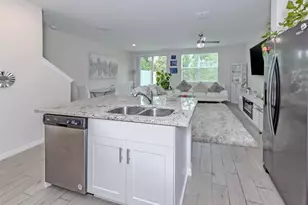 17015 Coral Key Dr, Nokomis, FL 34275 - Photo 18