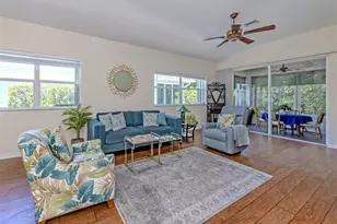 205 Reclinata Cir, Venice, FL 34292 - Photo 10
