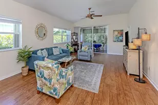 205 Reclinata Cir, Venice, FL 34292 - Photo 8