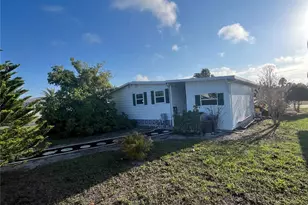 814 Grado Dr, Venice, FL 34285 - Photo 6