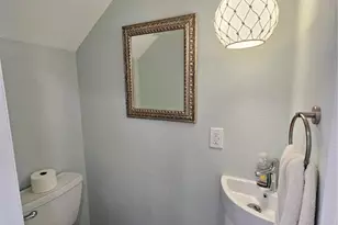 744 Cadiz Rd, Venice, FL 34285 - Photo 16