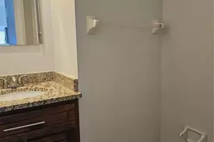 417 Lake of the Woods Dr, Venice, FL 34293 - Photo 22