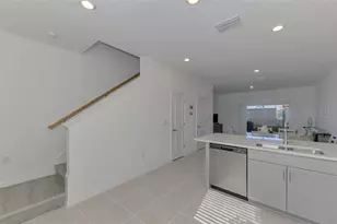 8793 Daybreak St, Sarasota, FL 34241 - Photo 14