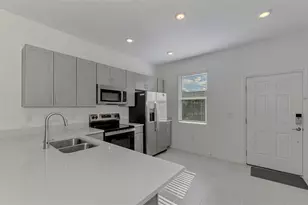 8793 Daybreak St, Sarasota, FL 34241 - Photo 12