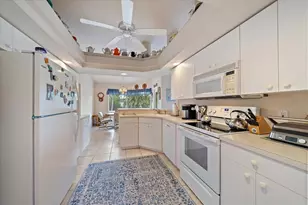 270 Mt Vernon Dr, Venice, FL 34293 - Photo 2