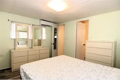 149 S Port Drive, Venice, FL 34285 - Photo 10