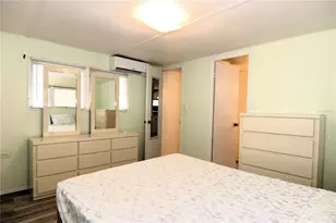 149 S Port Dr, Venice, FL 34285 - Photo 10