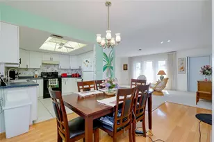 78 Circlewood Dr, Venice, FL 34293 - Photo 10