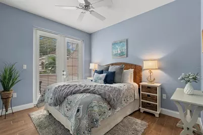 429 Nokomis Avenue S, Venice, FL 34285 - Photo 28