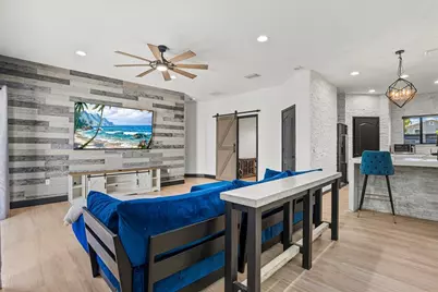 1185 S Shade Avenue, Sarasota, FL 34237 - Photo 6