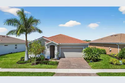 11794 Sistine Lane, Venice, FL 34293 - Photo 2