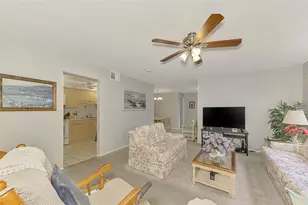 796 Capri Isles Blvd, Venice, FL 34292 - Photo 12