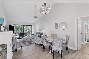 667 Bird Bay Cir, Venice, FL 34285 - Photo 16