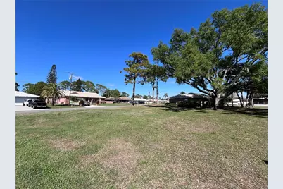 618 Rubens Drive #618, Nokomis, FL 34275 - Photo 4