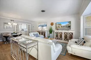 117 Aurora St E, Venice, FL 34285 - Photo 10