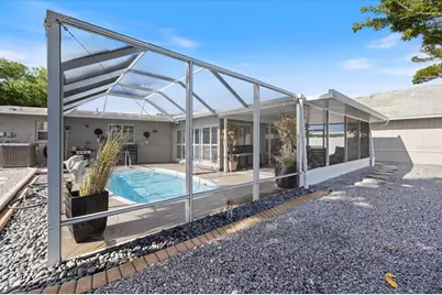 117 Aurora Street E, Venice, FL 34285 - Photo 44