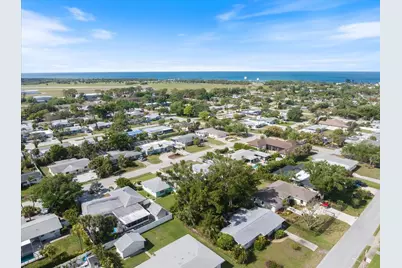 117 Aurora Street E, Venice, FL 34285 - Photo 52