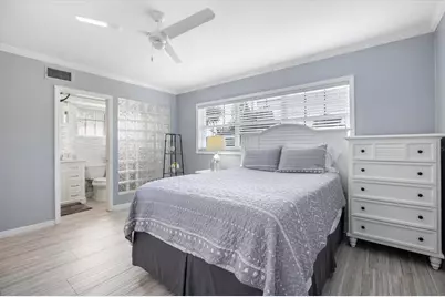 117 Aurora Street E, Venice, FL 34285 - Photo 28