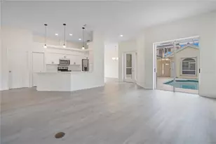 8533 Gateway Ct, Englewood, FL 34224 - Photo 4