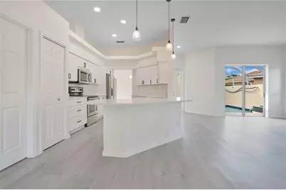 8533 Gateway Court, Englewood, FL 34224 - Photo 6