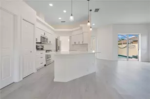 8533 Gateway Ct, Englewood, FL 34224 - Photo 6