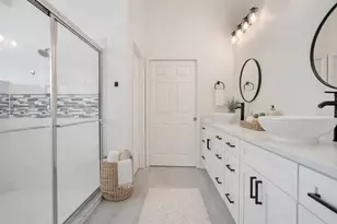 8533 Gateway Ct, Englewood, FL 34224 - Photo 18