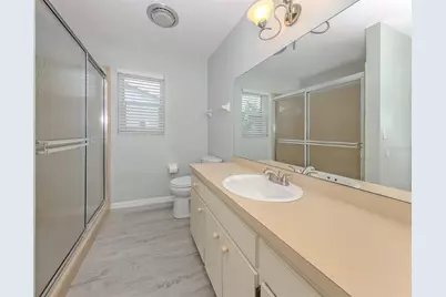 1053 Derian Place, Nokomis, FL 34275 - Photo 18