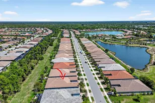 12030 Tapestry Ln, Venice, FL 34293 - Photo 4