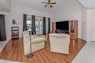 897 Colonial Rd, Venice, FL 34293 - Photo 8