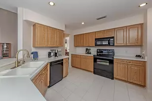 897 Colonial Rd, Venice, FL 34293 - Photo 14