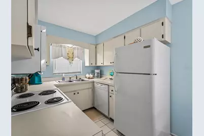 210 Park Boulevard N #122, Venice, FL 34285 - Photo 10
