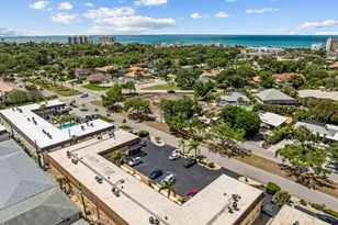 210 Park Blvd N, Venice, FL 34285 - Photo 2