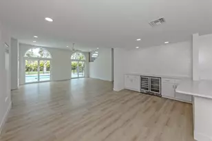 212 Sunrise Dr, Nokomis, FL 34275 - Photo 32