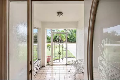 1987 Ponce De Leon Boulevard, North Port, FL 34291 - Photo 4