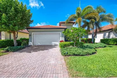 10435 Medjool Drive, Venice, FL 34293 - Photo 8