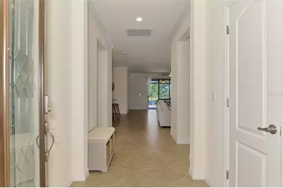 10435 Medjool Drive, Venice, FL 34293 - Photo 12