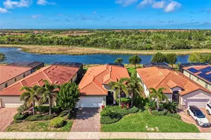 10435 Medjool Dr, Venice, FL 34293 - Photo 2