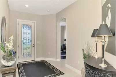 10407 Medjool Drive, Venice, FL 34293 - Photo 6