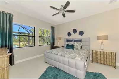 10407 Medjool Drive, Venice, FL 34293 - Photo 32