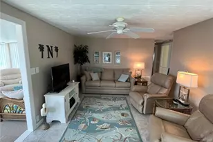 820 Trento, Venice, FL 34285 - Photo 8